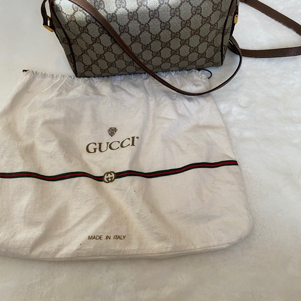 Gucci - Picture 2 of 5